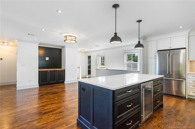 Photo - 75 Strickland Rd Unit F