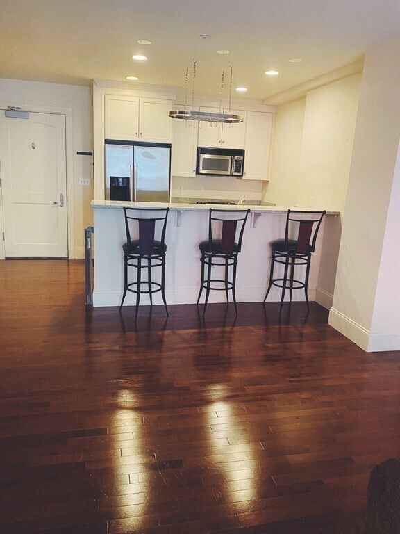 Photo - 116 Rantoul St Unidad 204