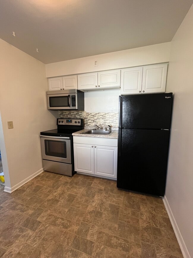 Photo - 4052 W Lake Rd Unidad 4054