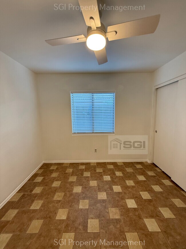 Photo - 13200 W Desert Ln