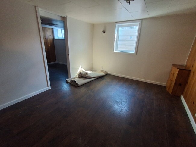 Photo - 203 W Amherst Ct