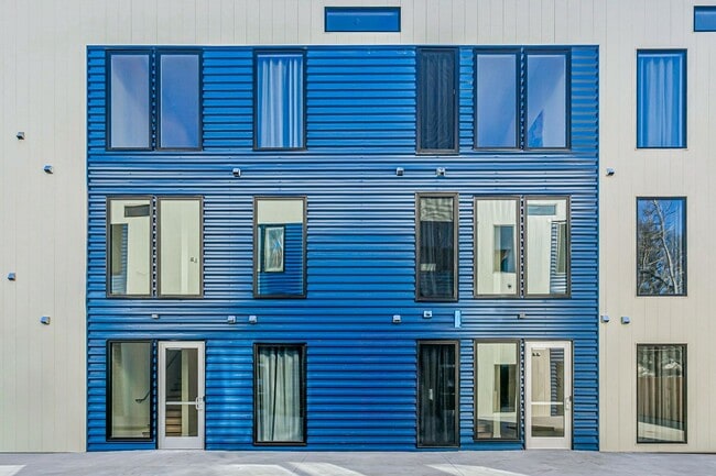 Photo - MOVE IN SPECIAL: MOVE IN BY APRIL 1, GET $1000 credit towards rent and/or monthly fees! Unit 206