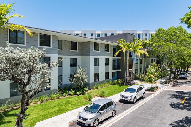 Photo - 5961 SW 68th St Unit 718