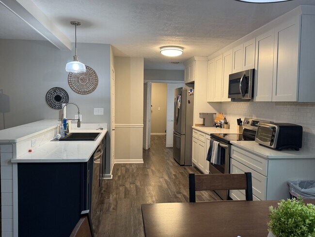 Photo - 244 Windmere Dr
