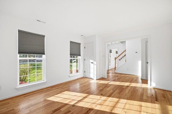 Photo - 1600 Old Brook Rd