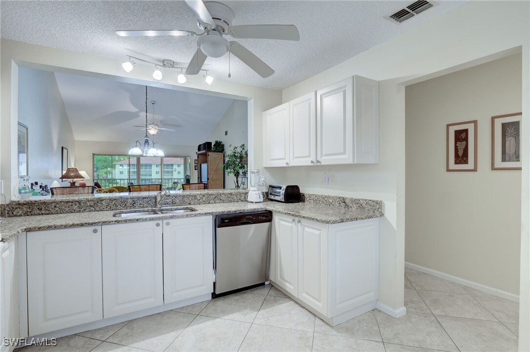 Photo - 5875 Cobblestone Ln Unit D202