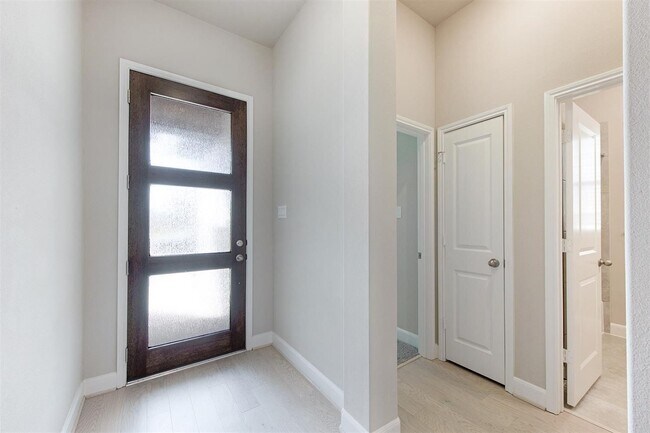 Photo - 8727 Arbor Trail Dr
