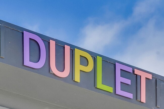 Building Photo - Duplet at Hillcrest. Live smart live styli... Rental