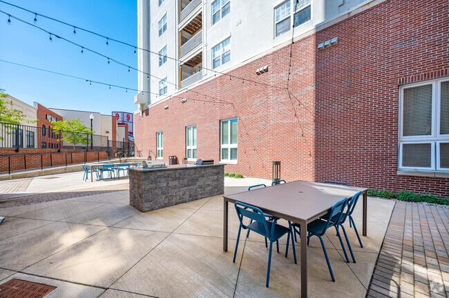 Courtyard Grill Area