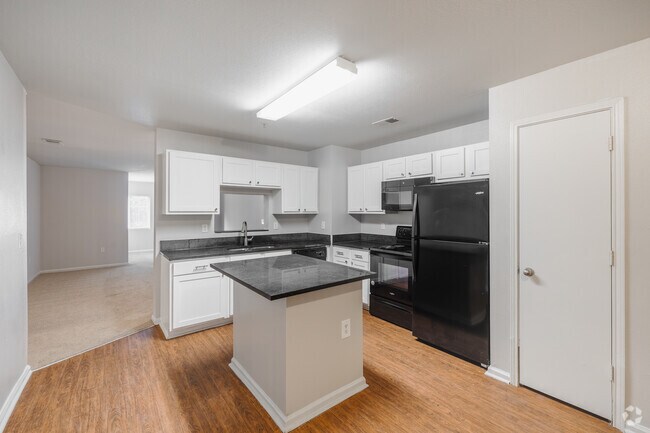 3BR, 2BA - 1,417SF - Kitchen
