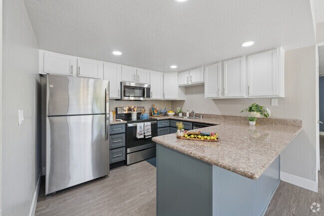 Magnolia - 3BR, 2BA - 1,260SF - Kitchen