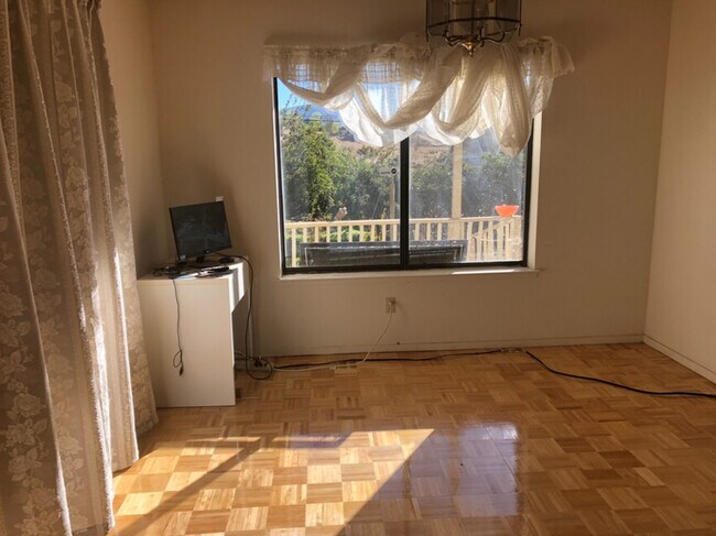 Photo - 23171 Woodford Tehachapi Rd