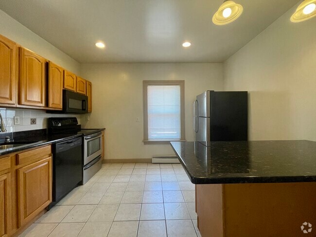 Building Photo - 47 Carolina Ave Unit 2 Rental