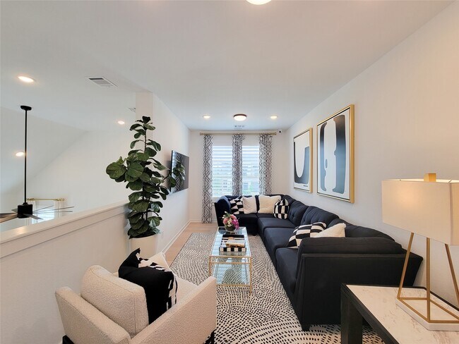 Photo - 19730 Riverbed Ln