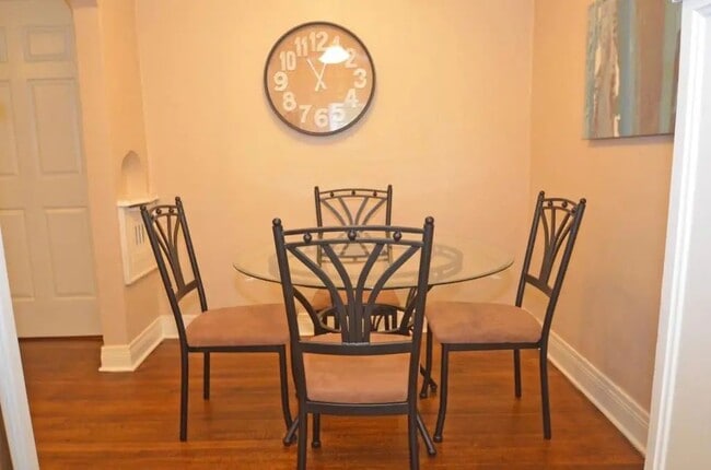 Photo - ME ME Unit 44