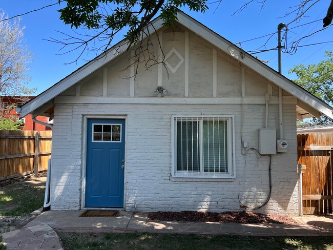 Building Photo - 1444 Valentia St Rental