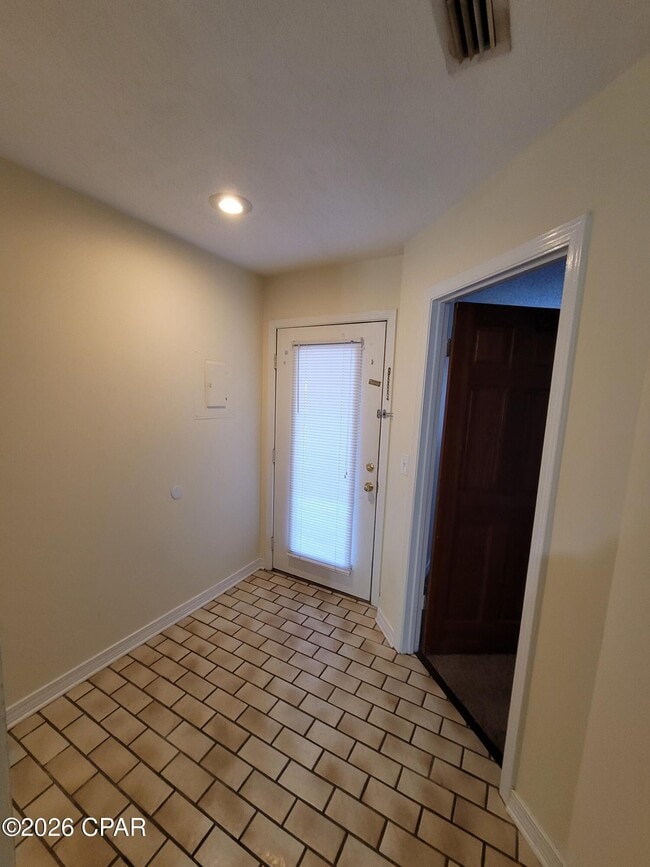 Photo - 8730 Thomas Dr Unit 101