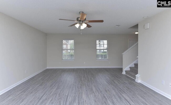 Photo - 312 Killian Green Dr