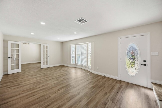 Photo - 5702 Old Lodge Dr