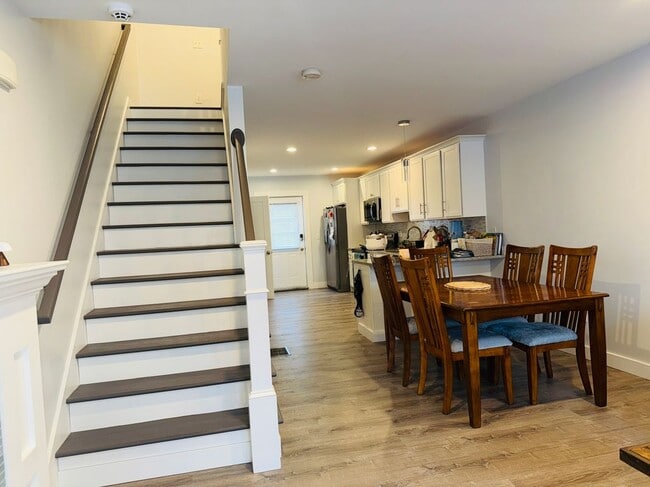 Photo - 69 Washington St