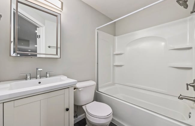 Photo - 313 Raft Cove