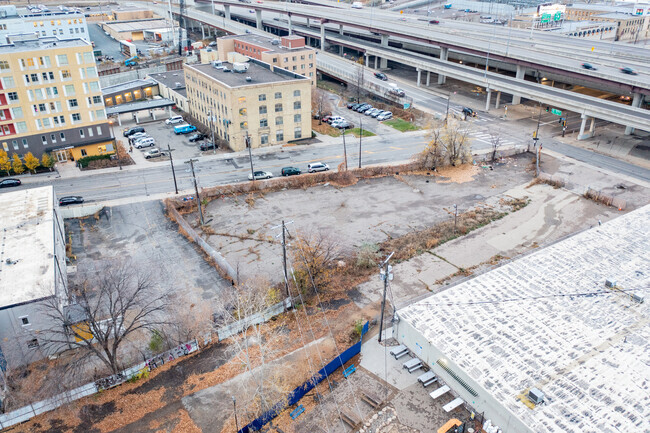 Building Photo - Shelby Commons Rental