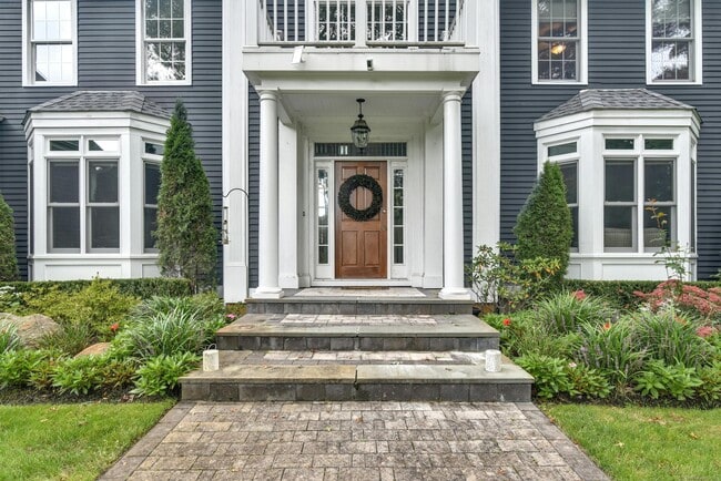 Photo - 96 Comstock Hill Ave