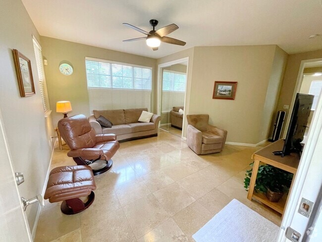 Building Photo - Elegant 1-Bedroom Retreat in Prestigious S... Rental