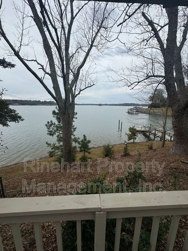 Photo - 4023 Windward Dr