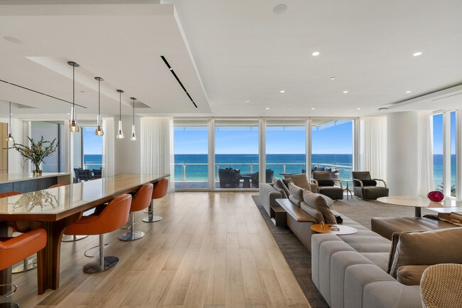 Building Photo - 9001 Collins Ave Unit S-701