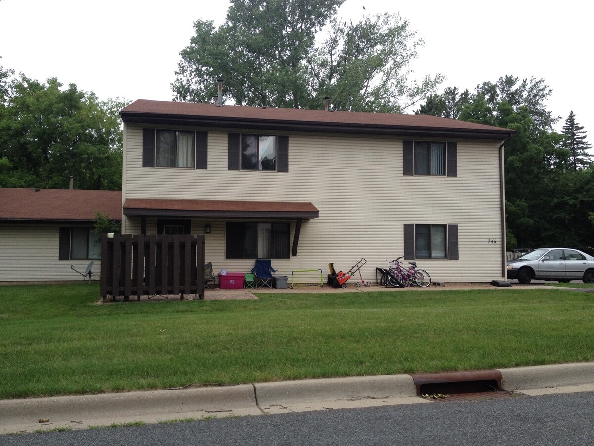 Photo - Griffin Court Apartments