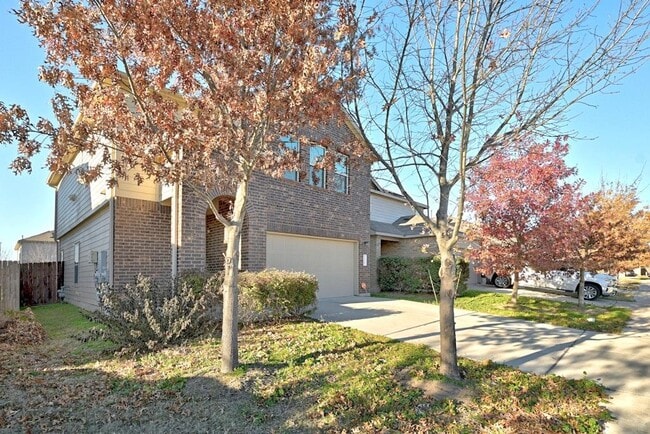 Photo - 3520 Black Granite Dr