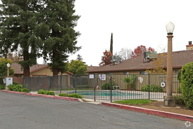 Peachview Apartments - Peachview Apartments