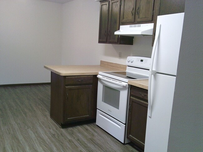 N18-W5391 Pierce Ct