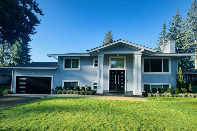 Building Photo - 5Bd/2.25Ba Bellevue House