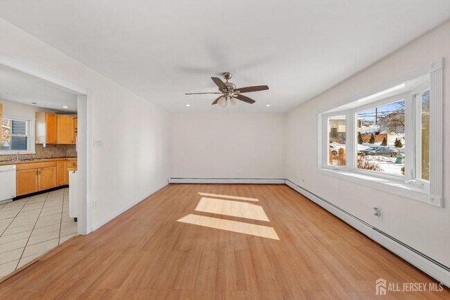 Photo - 691 Cook Ave Unit 2