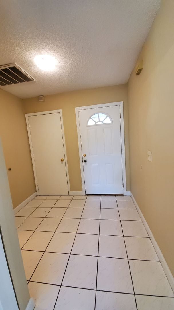 Photo - 13136 Los Angeles Woods Ln
