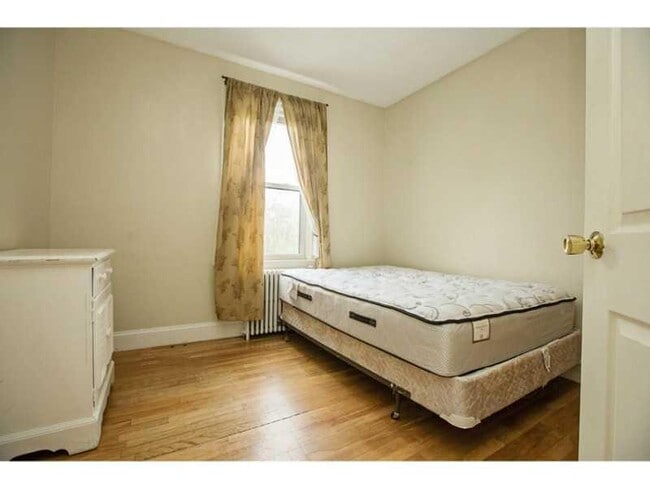 Photo - 15 Webster St Unit 2