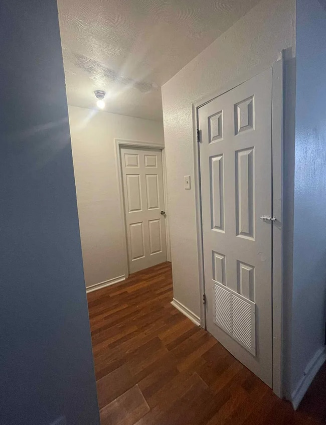 Photo - 119 Palm Oak Dr