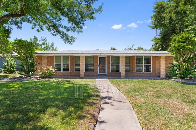 Building Photo - 5618 Ben Hogan Cir Rental