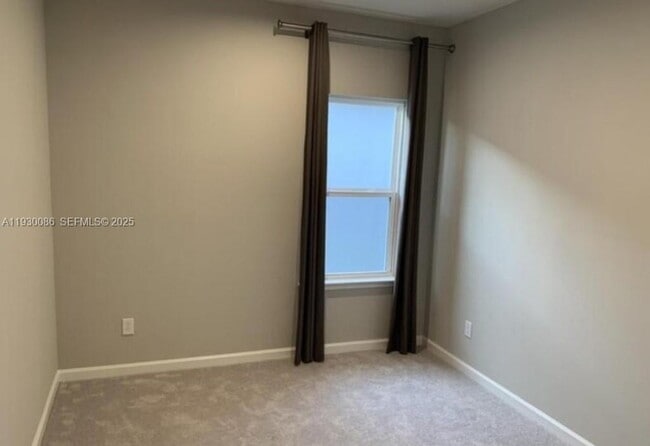 Photo - 3634 Lazy River Ter