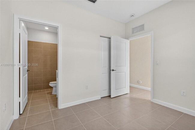 Photo - 13881 SW 261st St