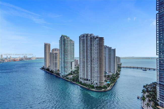 Photo - 300 S BISCAYNE Blvd Rental