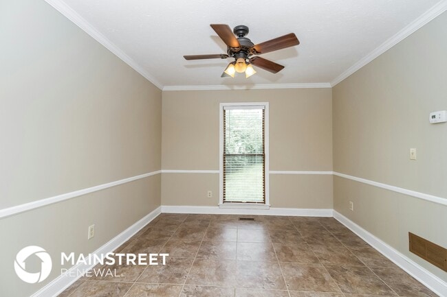 Photo - 8105 Thornwood Rd