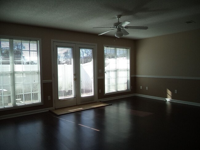 Photo - 165 N Spring View Dr