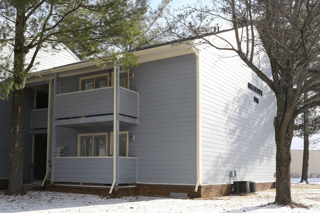 Brookview Apartments - Brookview Apartments