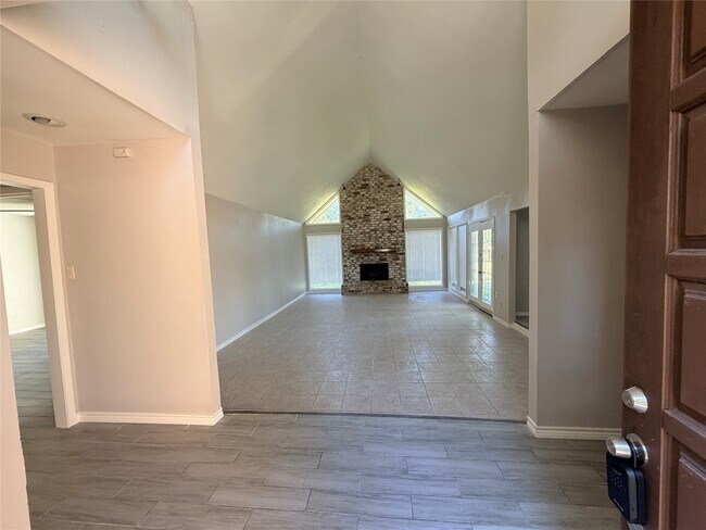 Photo - 1607 Chestnut Ridge Rd