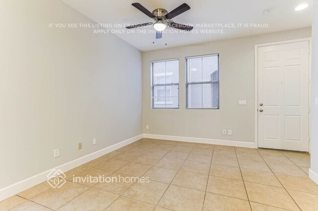 Photo - 451 S Hawes Rd