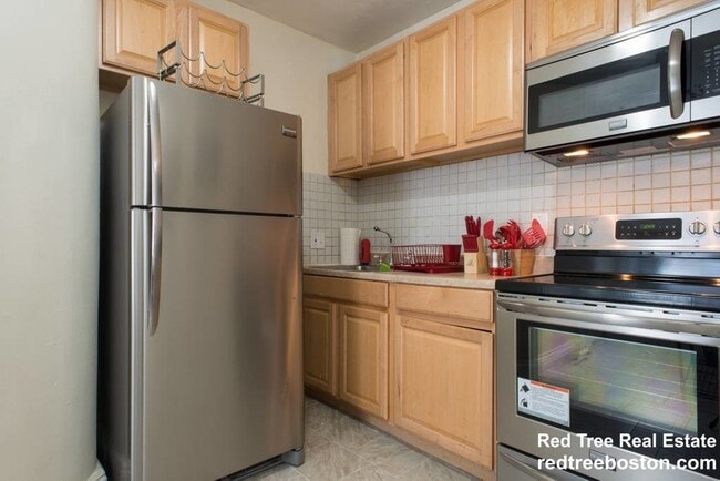 Photo - 248 Kelton St Condo Unit 3