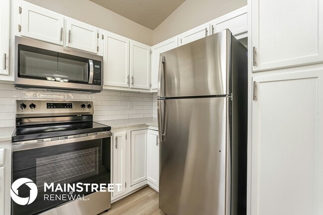 Photo - 1 Savannah Ln